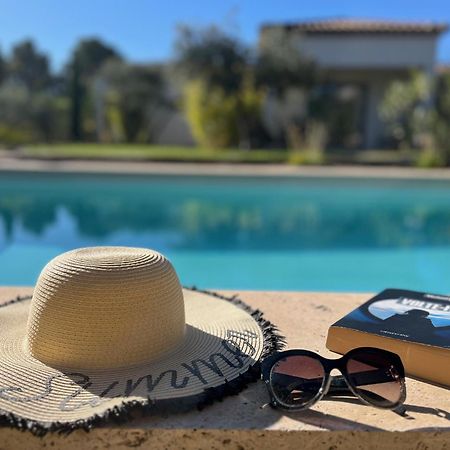 La Villa Aux Oliviers Flayosc Екстериор снимка