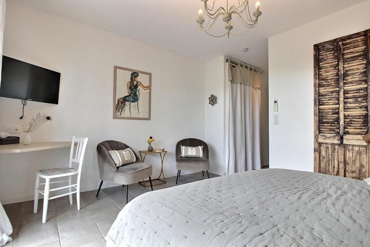 La Villa Aux Oliviers Flayosc Екстериор снимка