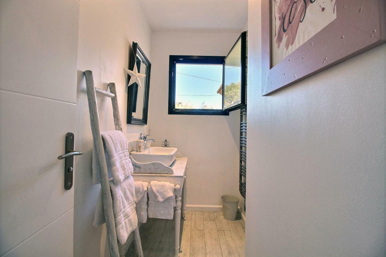 La Villa Aux Oliviers Flayosc Екстериор снимка